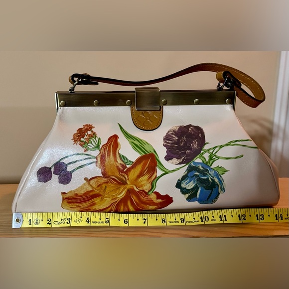 Patricia Nash Floral Leather Clutch / Shoulder Bag NWT - Picture 2 of 13